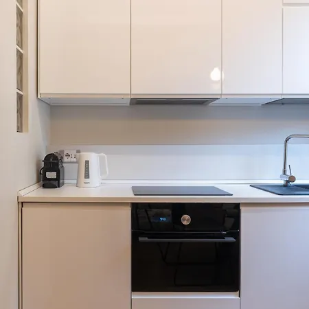 Porta Venezia - Nuovo Monolocale Di Design Milão